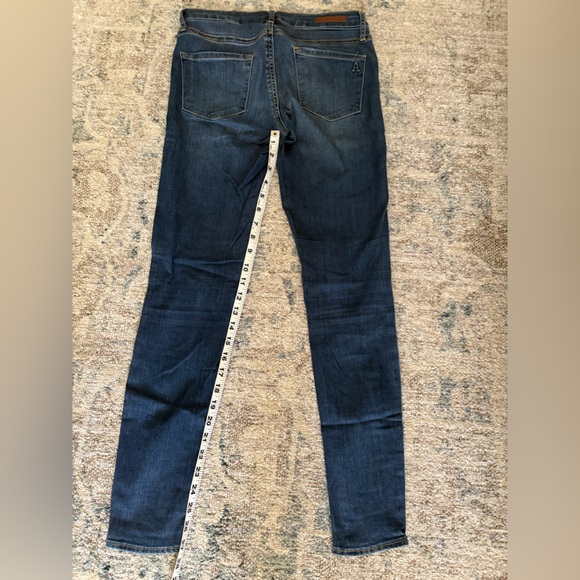 Articles of Society Tahoe Wash Skinny Jean - Picture 4 of 4